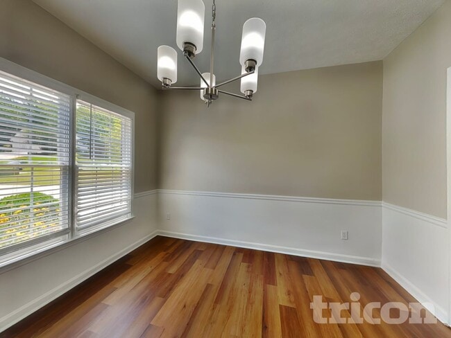 Foto del edificio - 610 Dana Pointe Ct