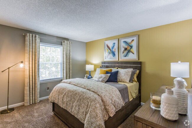 Interior Photo - The Roxbury