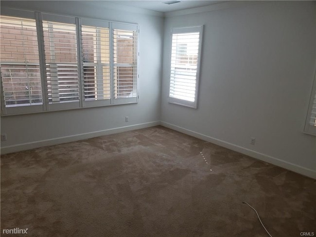 Building Photo - 4 br, 4 bath House - 114 Yuba