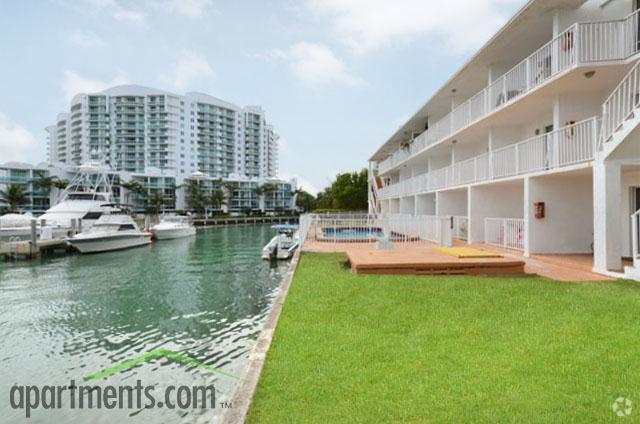 Muelle - North Bay Villas