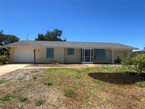 Building Photo - 650 Hartford Dr NW