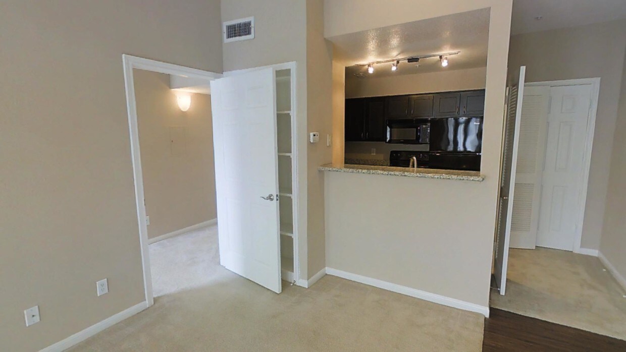 Photo - Greenbriar Park Apartments