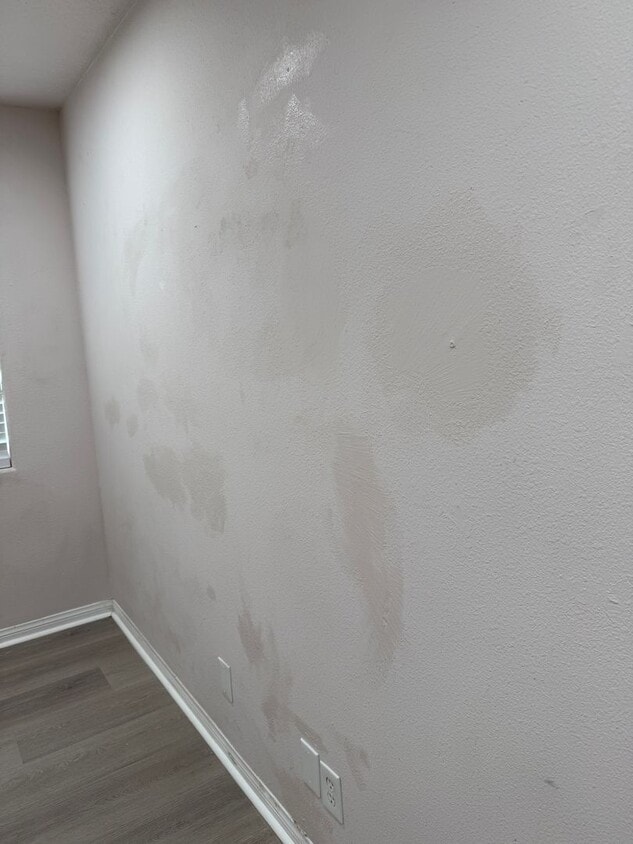 Primary Photo - Charming 3-Bedroom Home with Spacious Yard
