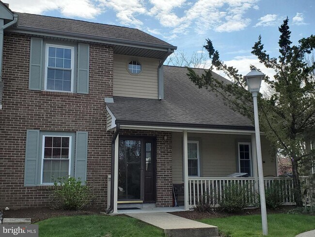 Foto del edificio - 7 Williamson Ct