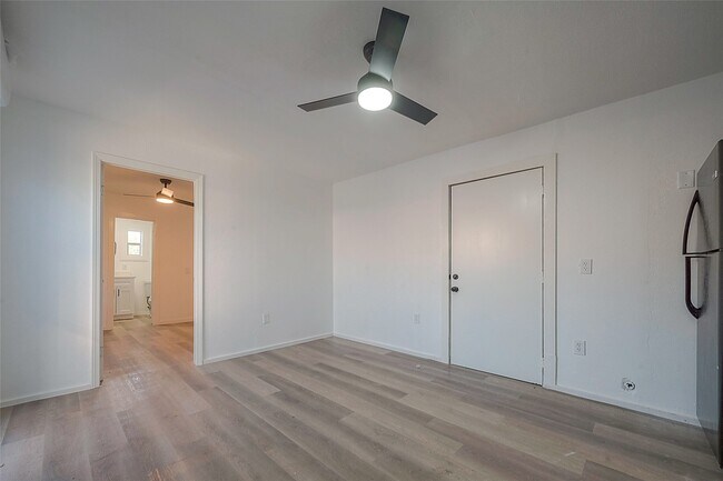 Foto del edificio - 3320 Hays St