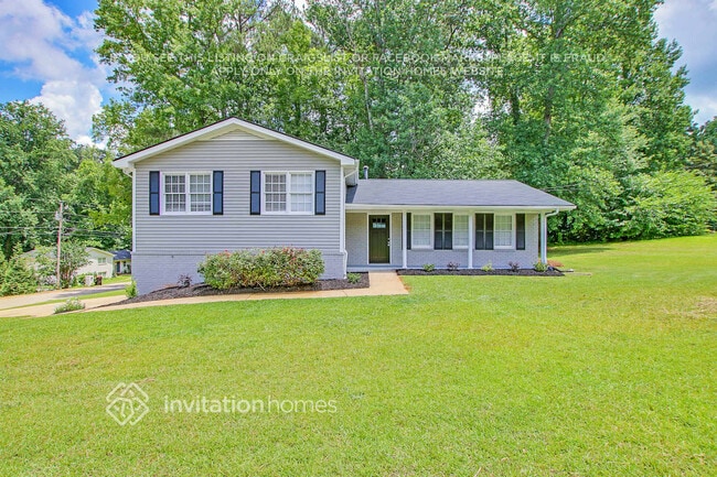 Building Photo - 3811 Sherwood Dr