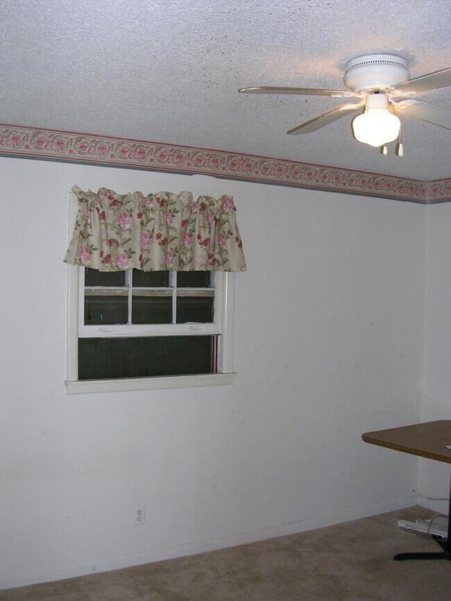 Building Photo - 3 bedroom in Decatur Georgia GA 30034