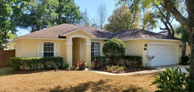 Foto del edificio - 284 W Silverthorn Ln