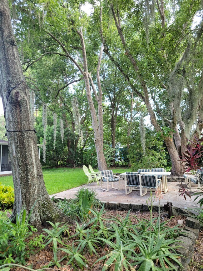 Foto del edificio - 9434 Bear Lake Rd