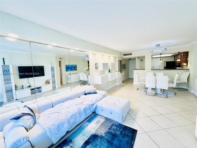 Foto del edificio - 3140 S Ocean Dr