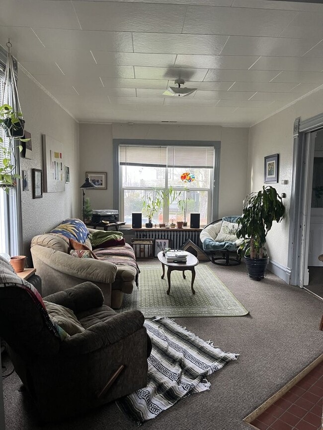 Foto del edificio - 1212 N Garden St