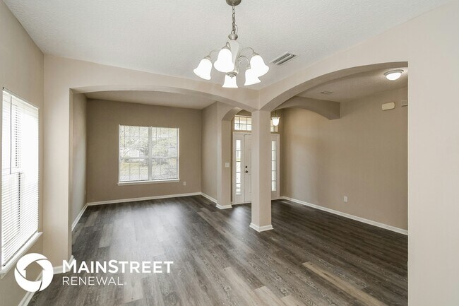 Foto del edificio - 9370 Jayhawk Ln