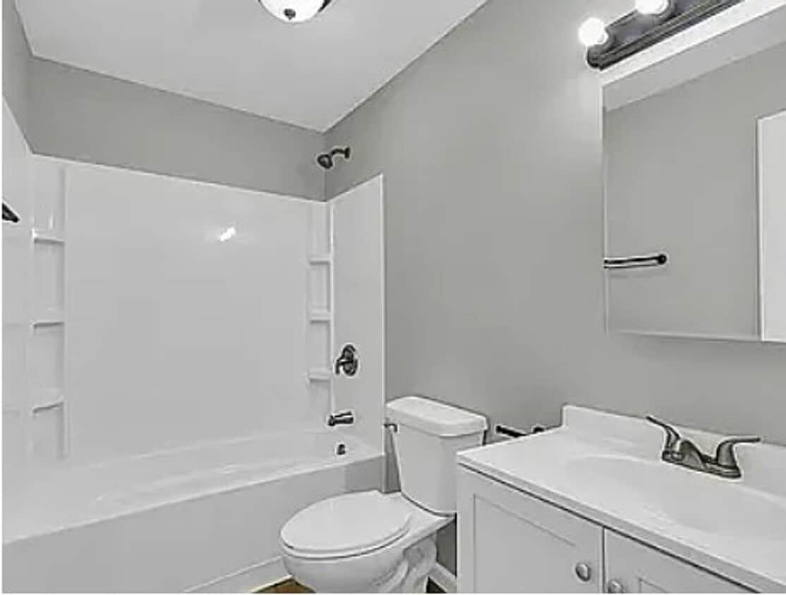 Building Photo - Two bedroom, one bath duplex in Urbana. Co...
