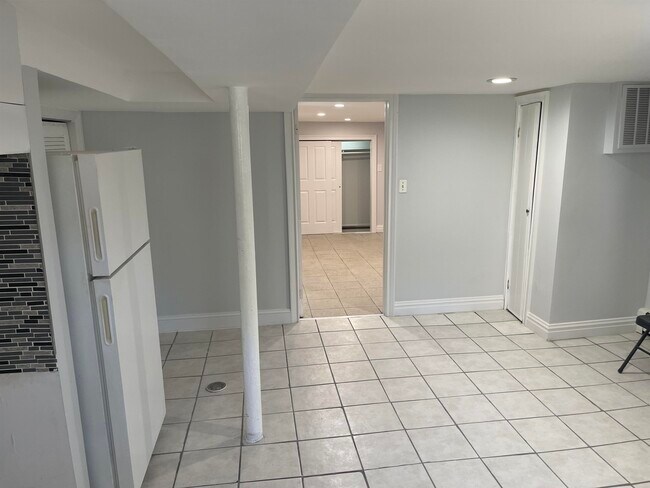 Foto del edificio - 5409 Boulevard E