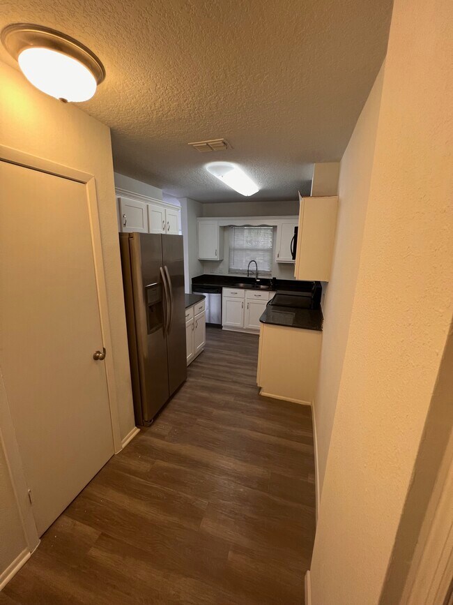 Photo - 5436 E Michigan St Apartment