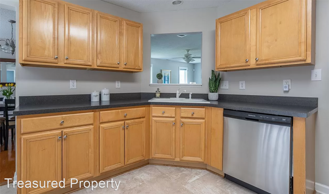 Foto del edificio - 3 br, 2.5 bath House - 6 Homestead Ct