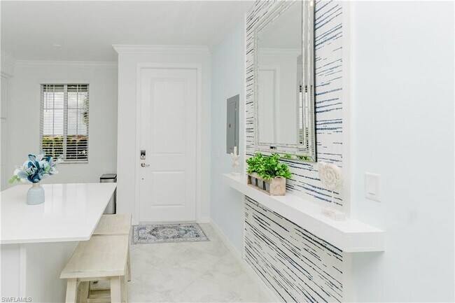 Foto del edificio - 6058 National Blvd