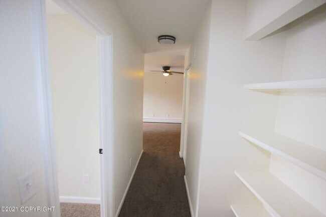 Foto del edificio - Recently updated affordable 2b/1.5 ba condo ... Don't Miss Out!