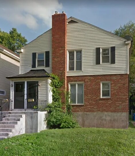 Foto del edificio - 7558 Woodland Ave Unit B