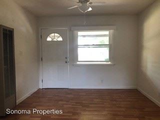 Foto del edificio - 1 br, 1 bath House - 595 Boyes Boulevard #5