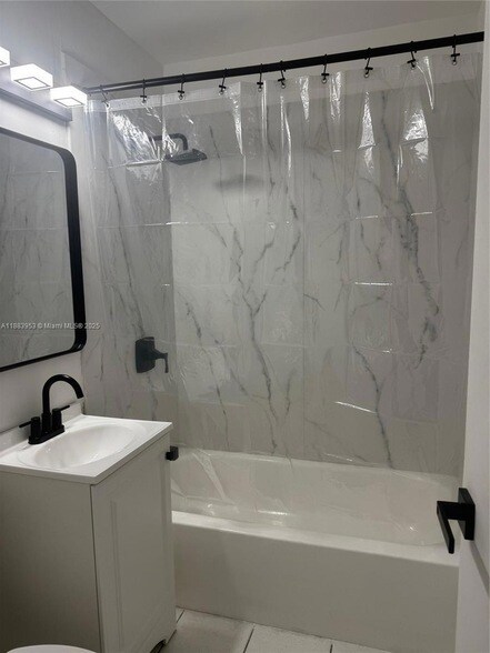 Foto del edificio - 3141 SW 24th Ter