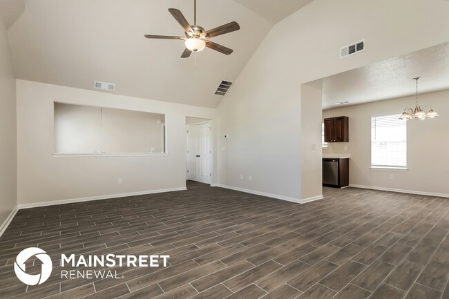 Building Photo - 1049 Misty Meadows Ln