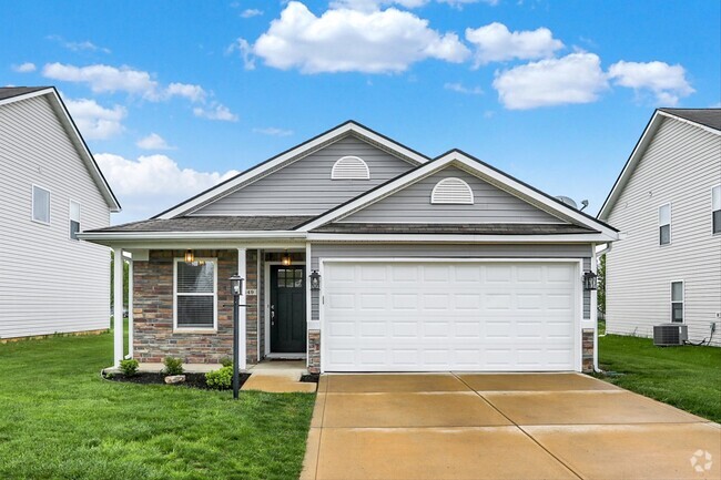 Building Photo - 5549 Wild Horse Dr