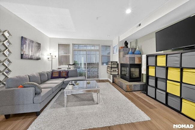 Building Photo - 12735 SE 41st Pl