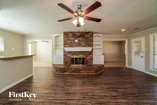 Building Photo - 4611 White Cloud Ln