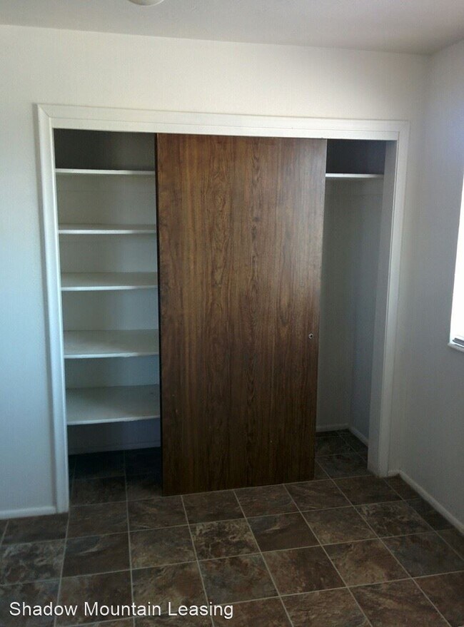 Foto del edificio - 3 br, 1 bath House - 4404 W Barrington Dr