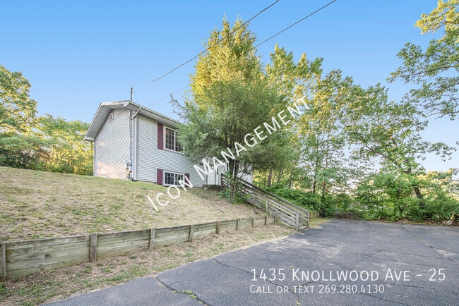 Building Photo - 1435 Knollwood Ave