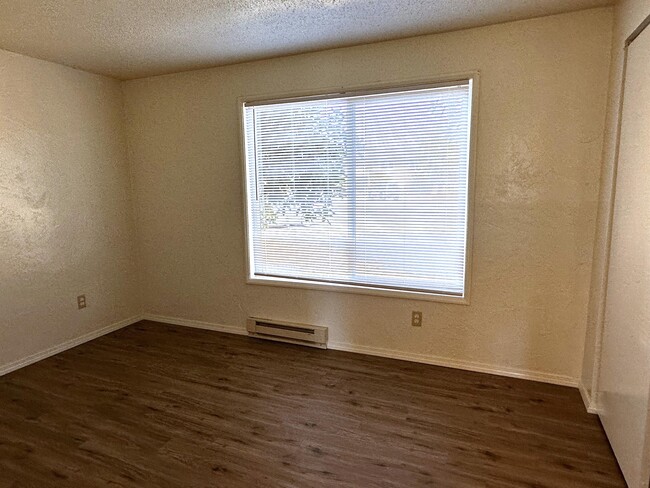 Building Photo - 1204 Onyx Ct