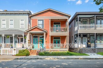 Building Photo - 2307 Whitaker St