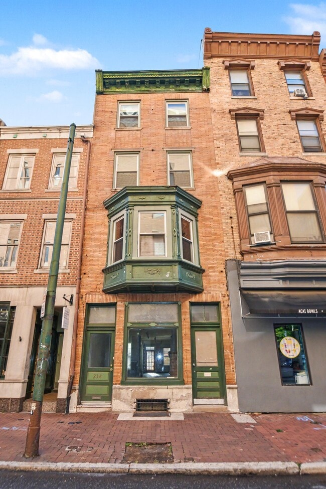Building Photo - 238 S 11th St
