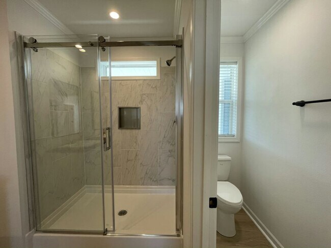 Building Photo - 34612 Robins Song Rd