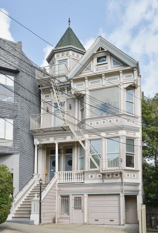 Primary Photo - 226-228 Grattan St