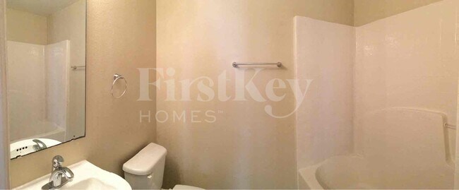 Building Photo - 3638 Queens Cove Blvd