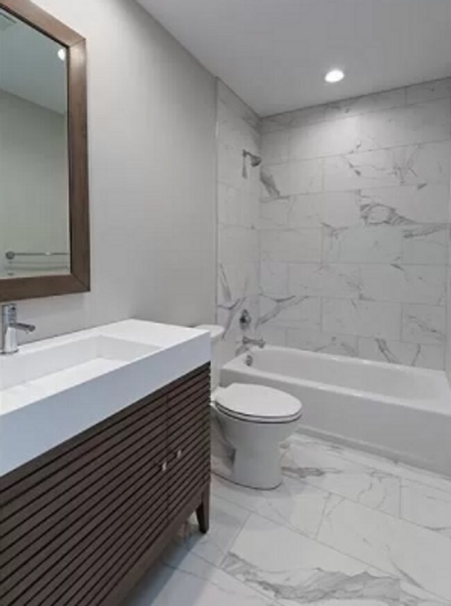 Foto del edificio - 1526 Asbury Pl