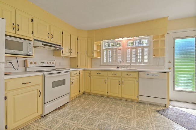Building Photo - 1212 Tusculum Blvd