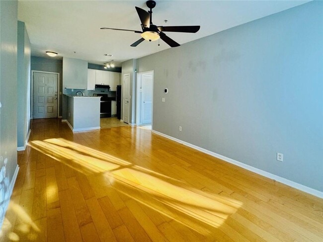 Foto del edificio - 821 Ralph McGill Blvd NE