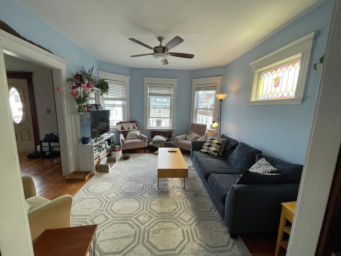 Foto principal - 19 Mapleton St