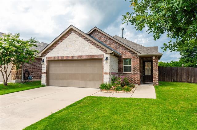 Foto del edificio - 9820 Diamondback Ln
