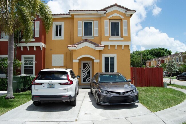 Foto del edificio - 640 SE 1st St