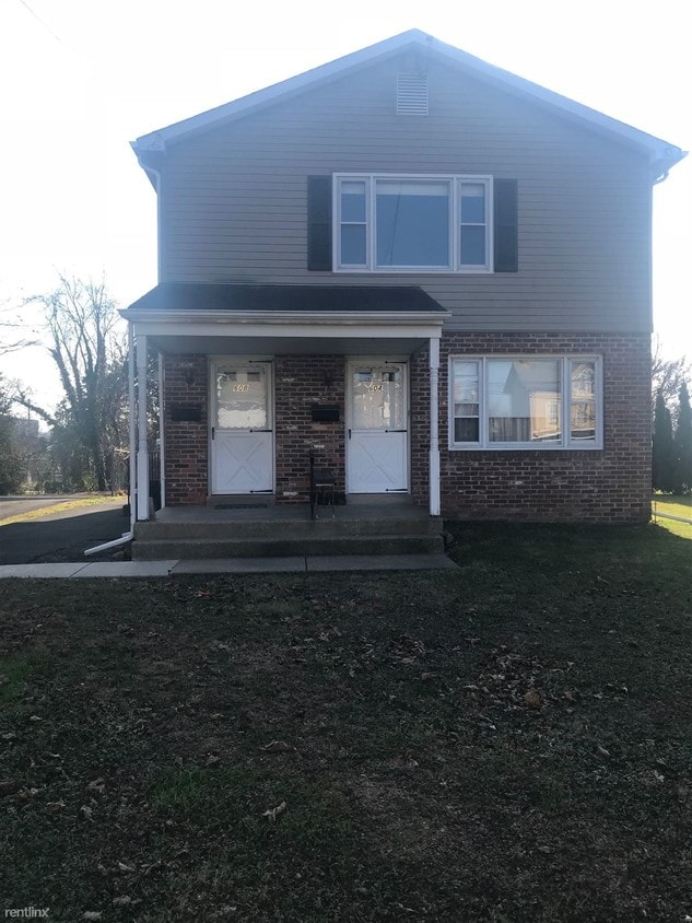 Primary Photo - 2 br, 1 bath House - 60B Byberry Rd