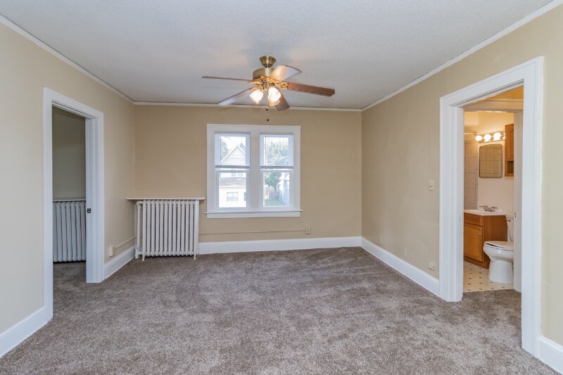 Primary Photo - 1024 3rd St S