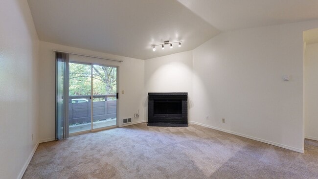 Interior Photo - Hunt Club