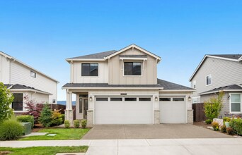 Building Photo - 12425 SW Silvertip St