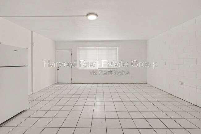 Building Photo - 1247 23rd St