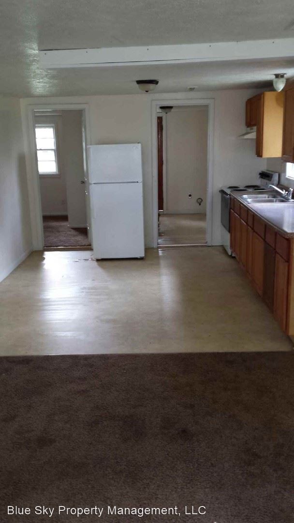 Building Photo - 3 br, 1 bath House - 509 W 11TH