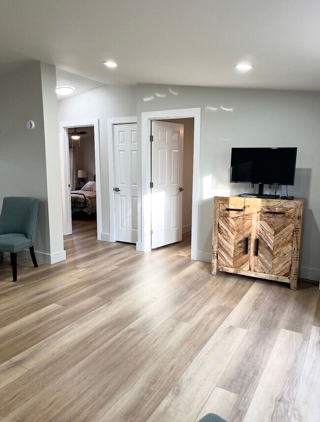 Foto del edificio - 48 S Hoernerstown Rd